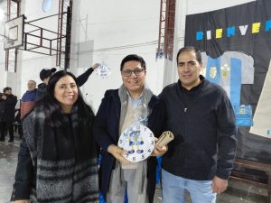 Escuelas rurales de Santa Cruz celebraron la Promesa de Lealtad a la Bandera en un encuentro regional