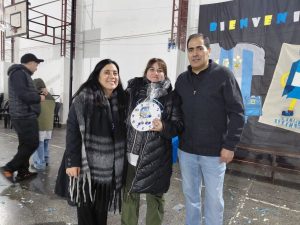 Escuelas rurales de Santa Cruz celebraron la Promesa de Lealtad a la Bandera en un encuentro regional