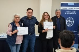 Más de 220 personas se certificaron en gastronomía a través de las Aulas Talleres Móviles 