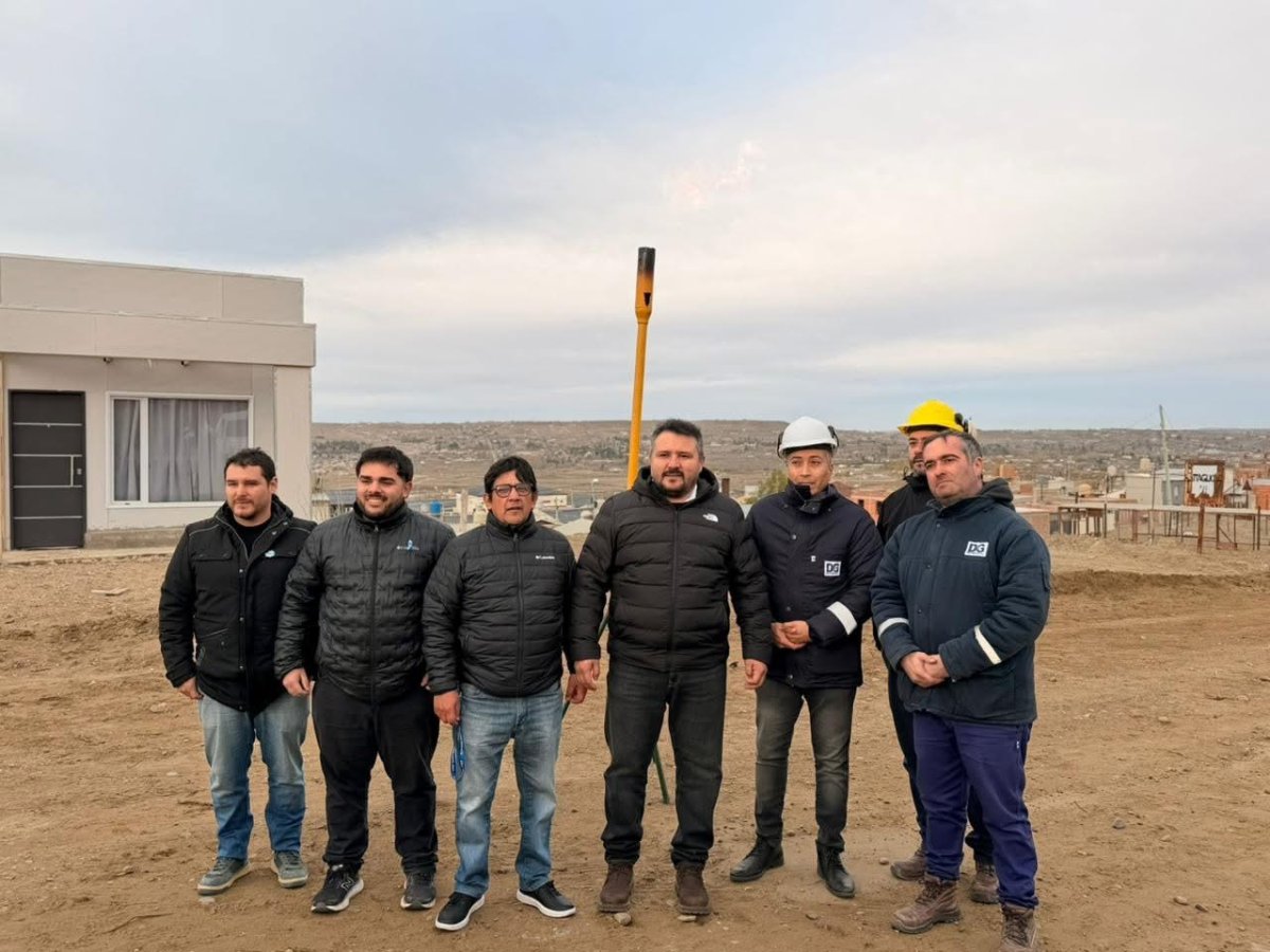 Una obra esperada por los vecinos: quedó operativa la red de gas en el barrio René Favaloro de Caleta Olivia