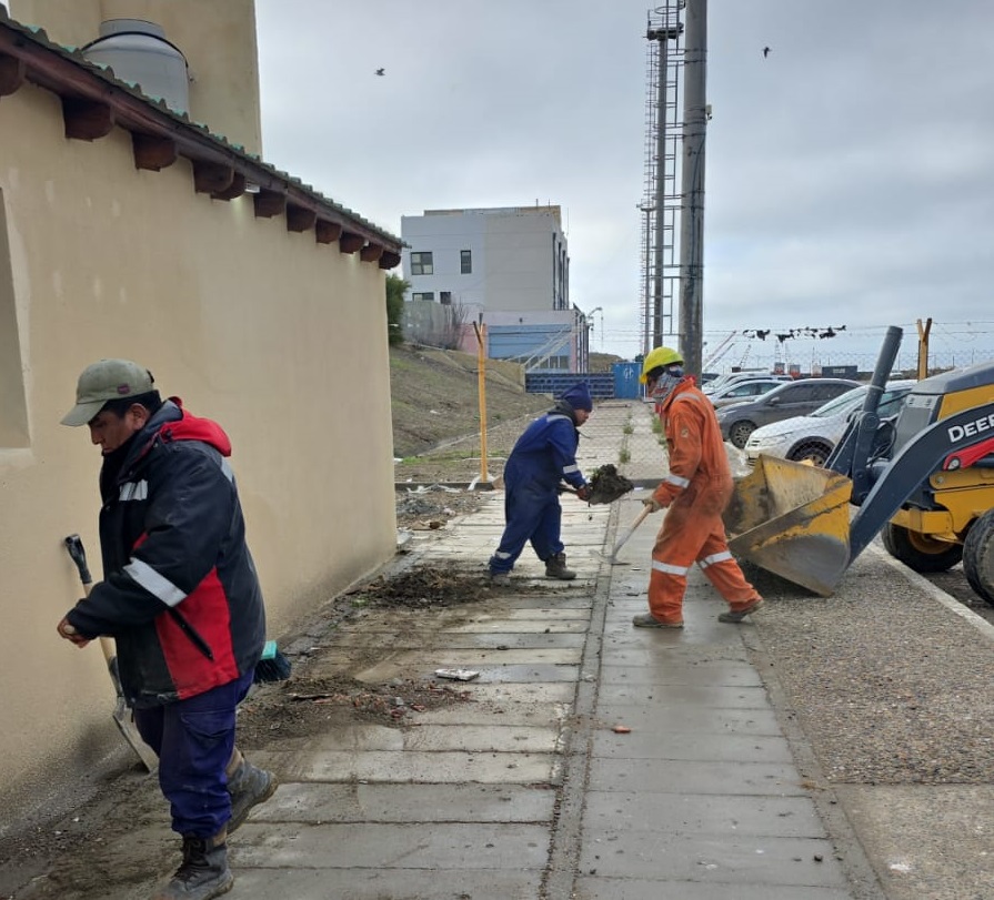 Inauguraron un salón de usos múltiples y sanitarios para los estibadores del Puerto Caleta Paula