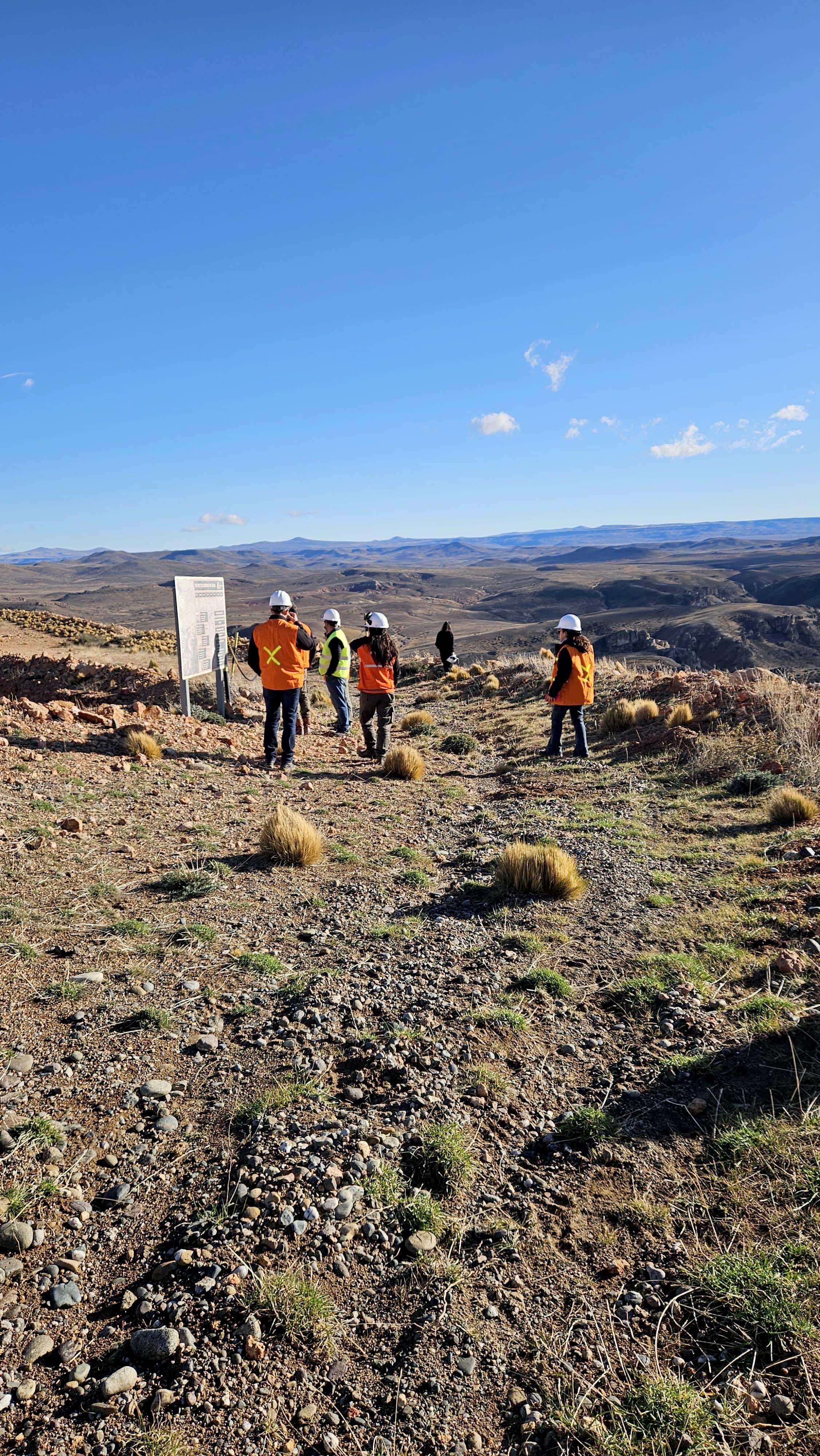 Inspectores de la Secretaría de Estado de Minería, realizaron inspección en el proyecto Cap Oeste, ubicado en el Macizo del Deseado santacruceño.