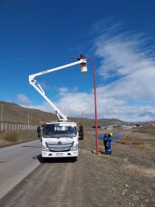 Servicios Públicos instalará 15.000 luminarias LED y refuerza obras estratégicas en toda Santa Cruz