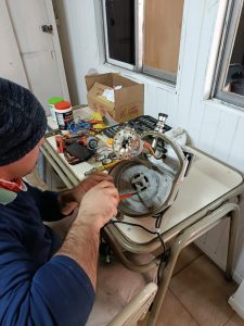Educación continúa trabajando en la infraestructura escolar en La Cuenca Carbonífera