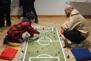 Inauguraron la XXIII edición de "Juegos y juguetes" en el Museo Minnicelli