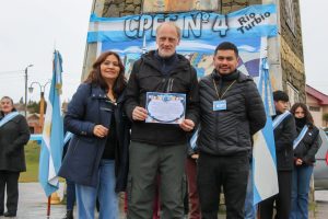 Con gran participación comunitaria, se realizó el tercer abrazo simbólico a la Plaza Centenario del Carbón