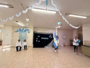 Con emoción y orgullo, estudiantes de escuelas rurales prometieron lealtad a la Bandera