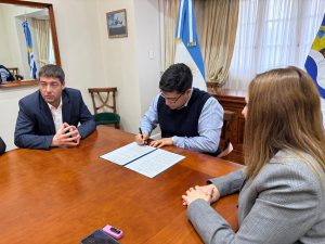 Martínez: “Es un día importante porque sin conectividad es muy difícil poder desarrollarse”