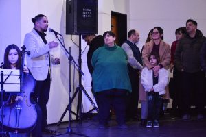 Multitudinaria inauguración de “Pasión y Gloria”, la muestra que celebra el fútbol en Santa Cruz