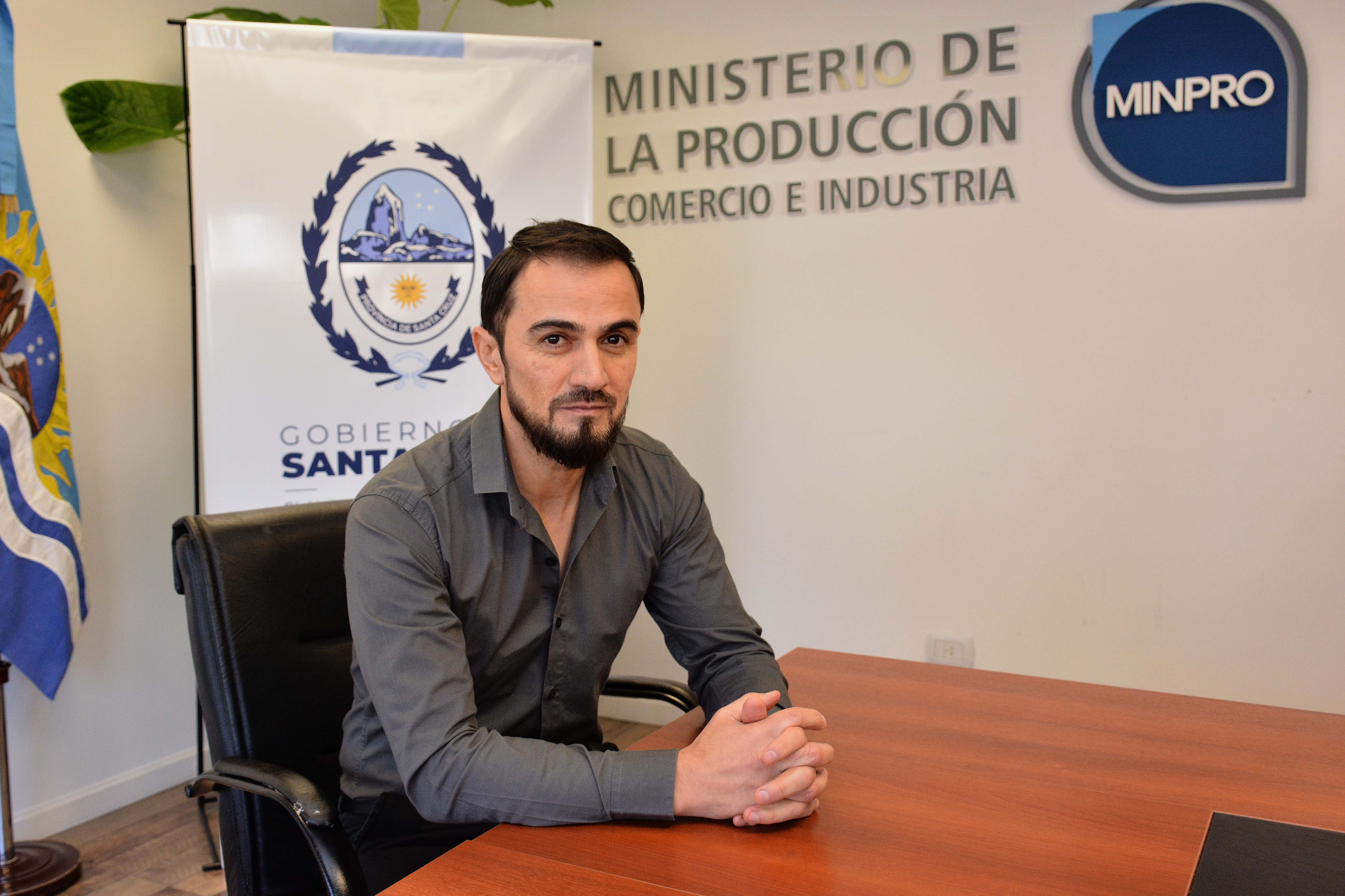 Casanova: “La conectividad aérea es clave para integrar y desarrollar toda Santa Cruz”
