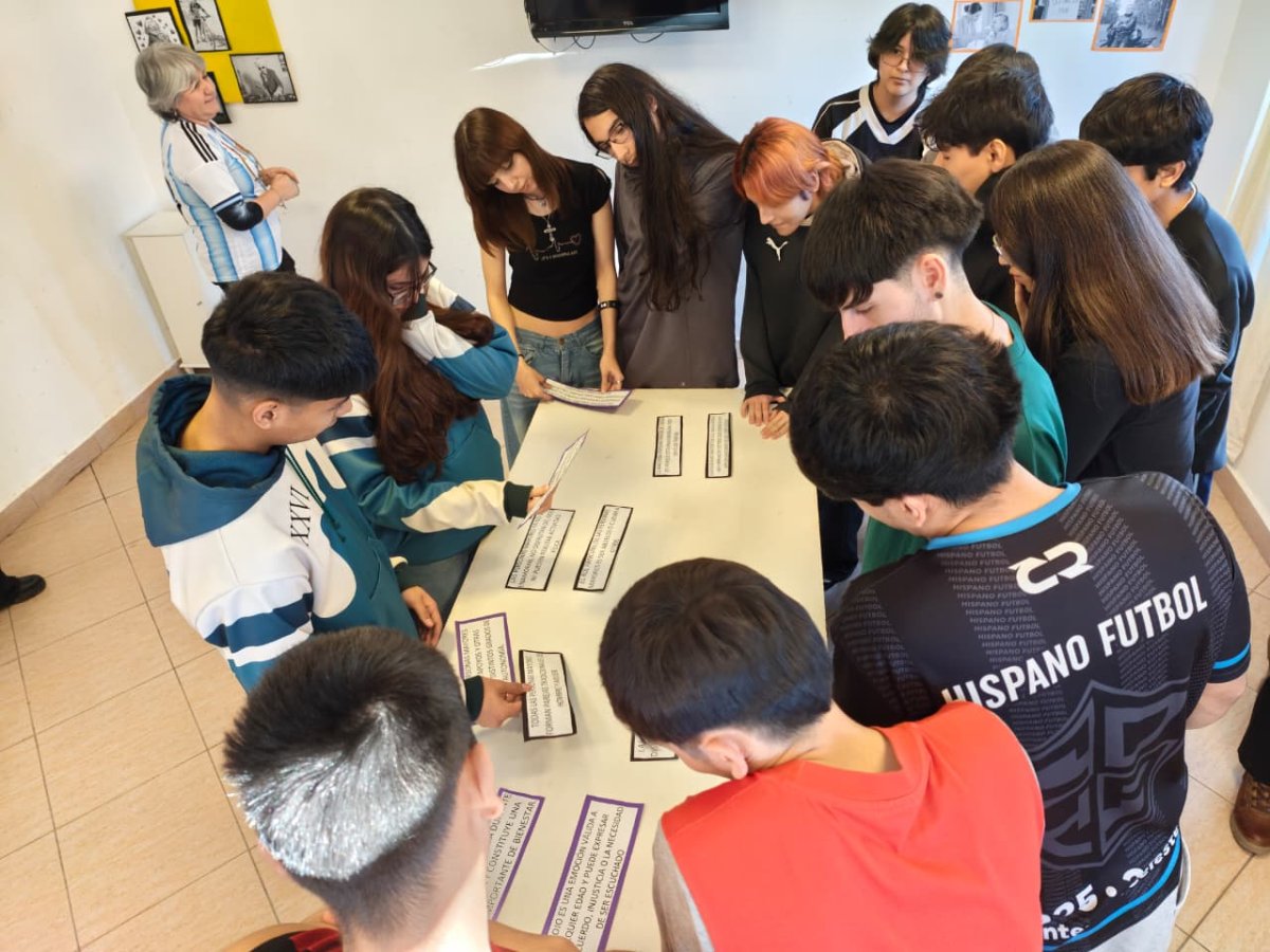 Recuerdos Compartidos: jornada de sensibilización para jóvenes estudiantes