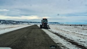 Vialidad Provincial realizó tareas de despeje de banquinas sobre la Ruta Nacional N°40