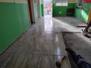  Educación continúa con las tareas de infraestructura y mantenimiento edilicio en Tres Lagos