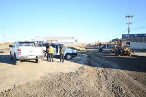 El Gobierno Provincial puso en marcha un operativo de mejoramiento de calles en barrios de Río Gallegos