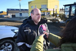 El Gobierno Provincial puso en marcha un operativo de mejoramiento de calles en barrios de Río Gallegos