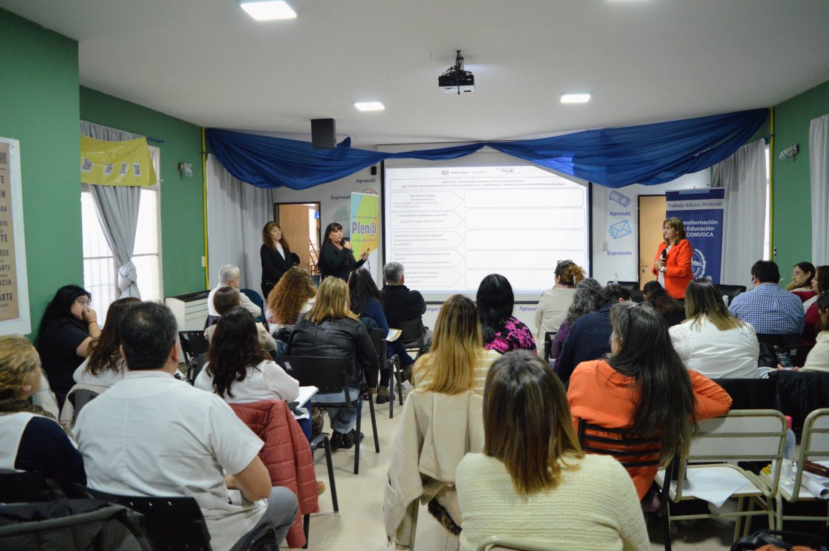 Buryaile: “Trabajamos fuertemente para acompañar a las Escuelas Alfa en toda la provincia”