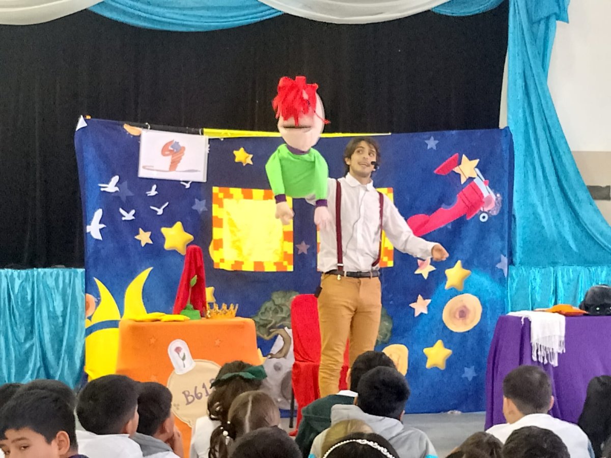 "El Principito" llegó a la Escuela Primaria N° 12 de Perito Moreno