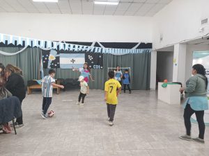 Familias de Caleta Olivia disfrutaron de una nueva Jornada Mundialista en el CIC Virgen del Valle