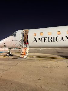 Histórica partida del primer vuelo comercial entre Perito Moreno y Buenos Aires