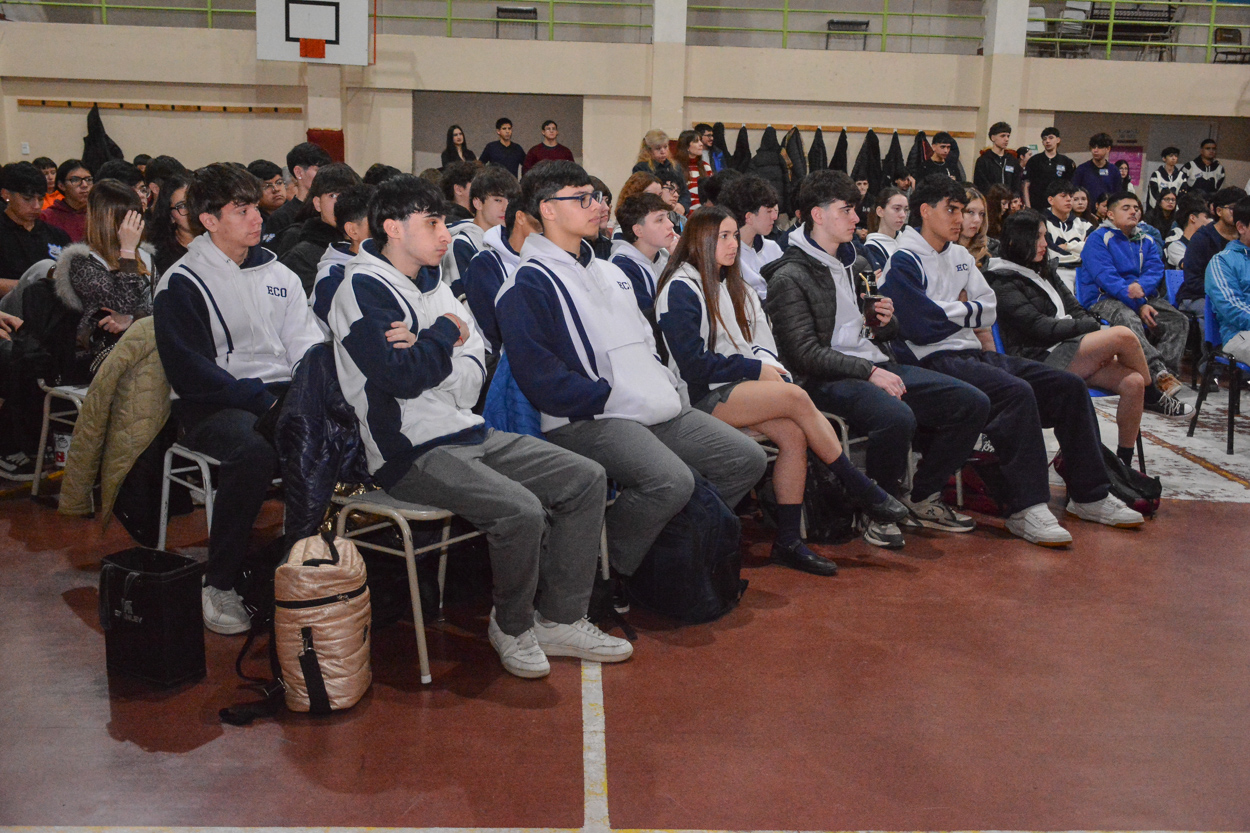Estudiantes secundarios presentaron propuestas innovadoras en el Segundo Foro Intercolegial
