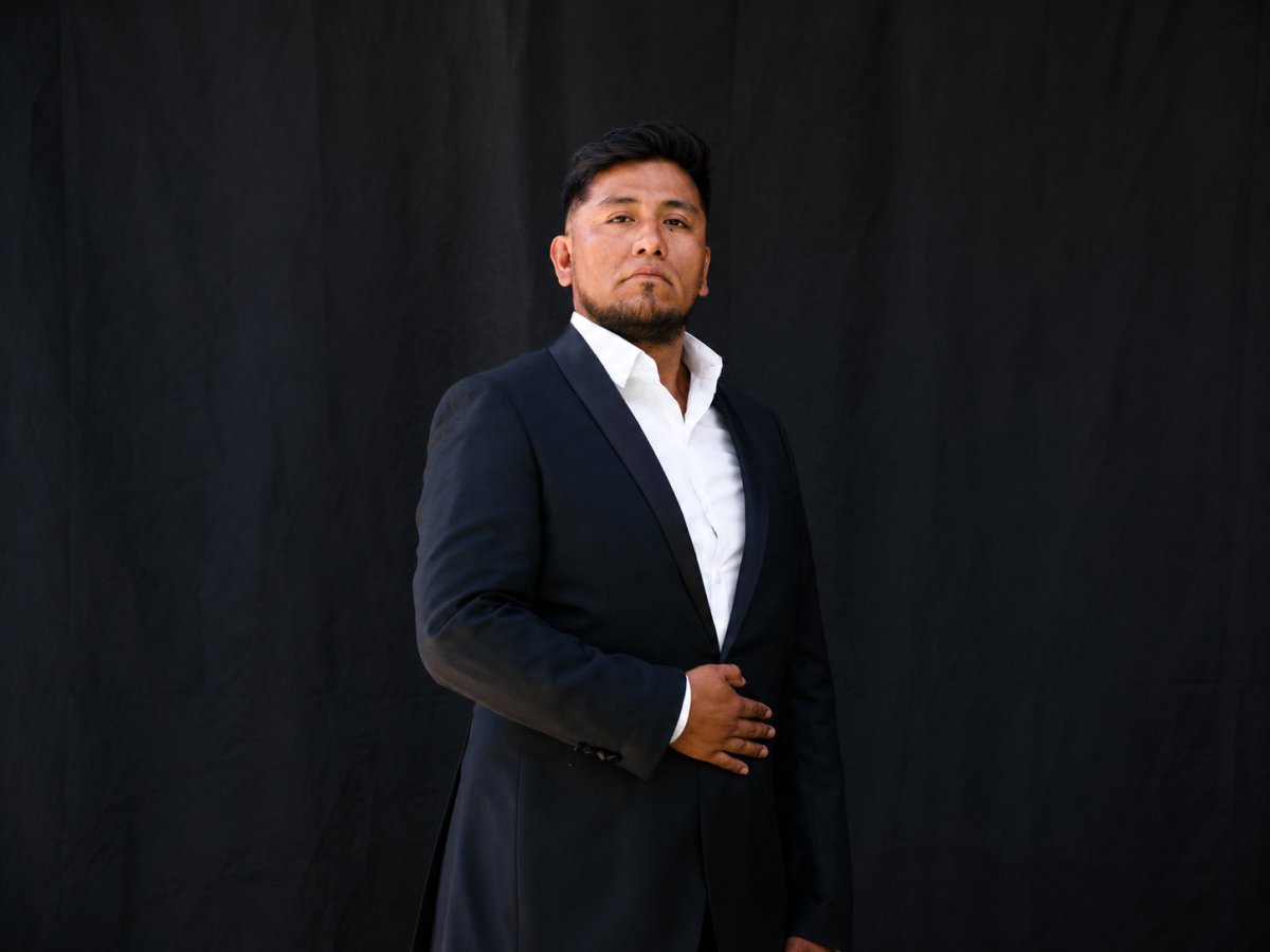 El cantante lírico bajo Sebastián Barboza brindará una Masterclass de canto en Río Gallegos