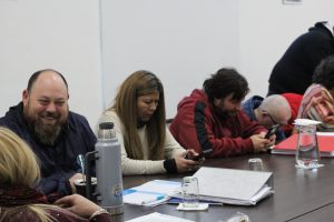 Salud: el Gobierno acordó una mejora salarial del 17,9% y reabrirá la paritaria en octubre