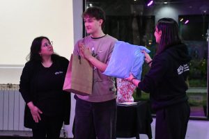 La Escuela Provincial de Danzas despidió al estudiante alemán Konrad Schwarz con un emotivo acto