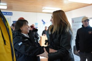 El primer vuelo a Perito Moreno ya muestra su impacto y abre nuevas oportunidades para el norte santacruceño