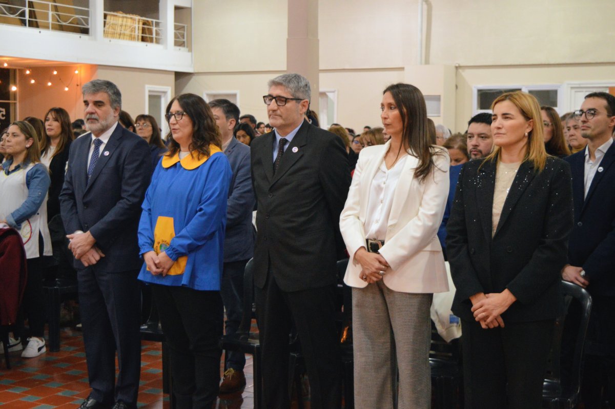 El Jardín de Infantes N° 4 de Puerto San Julián celebró sus Bodas de Oro junto a toda la comunidad educativa
