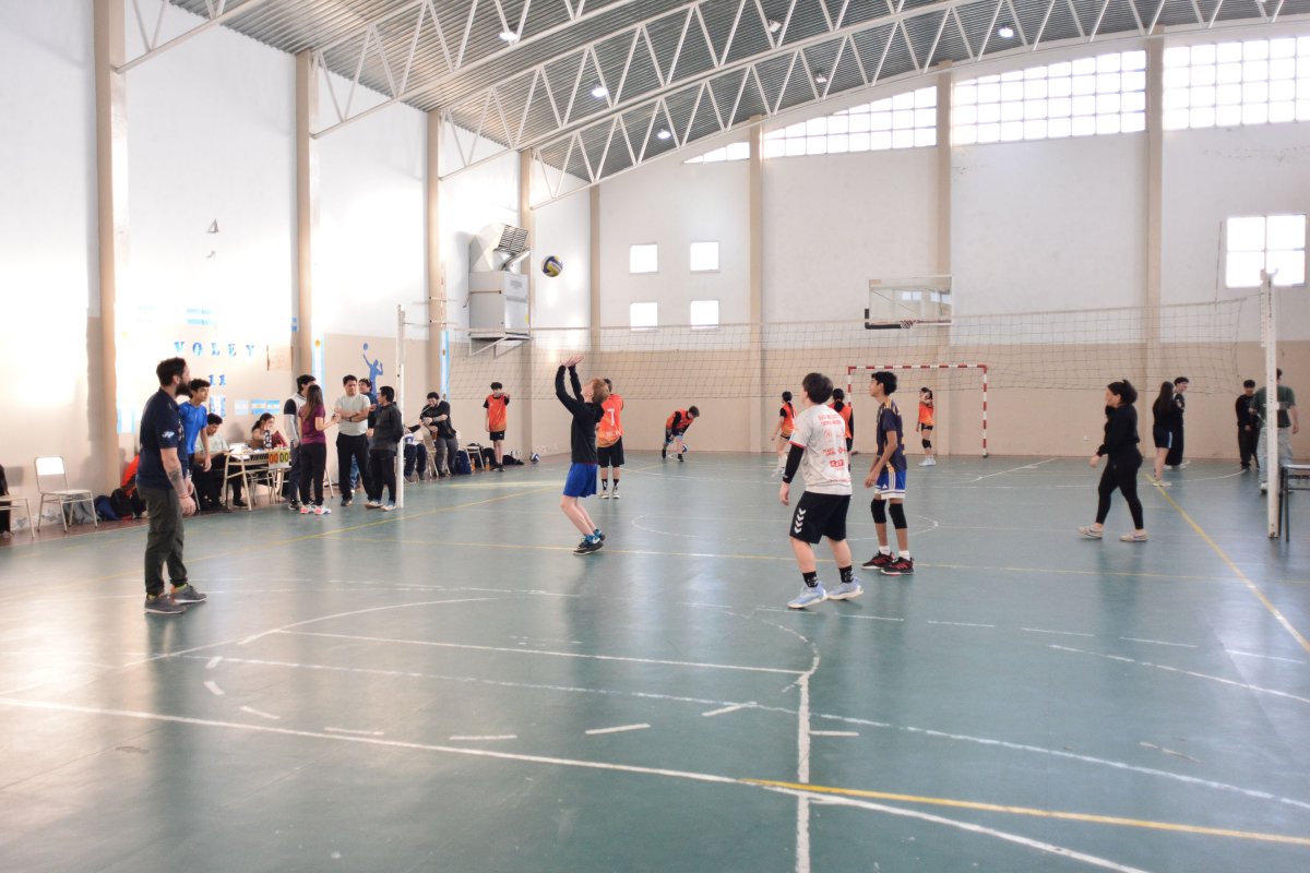 El CPES N°11 llevó adelante la segunda edición del torneo "Vóley en mi Escuela"