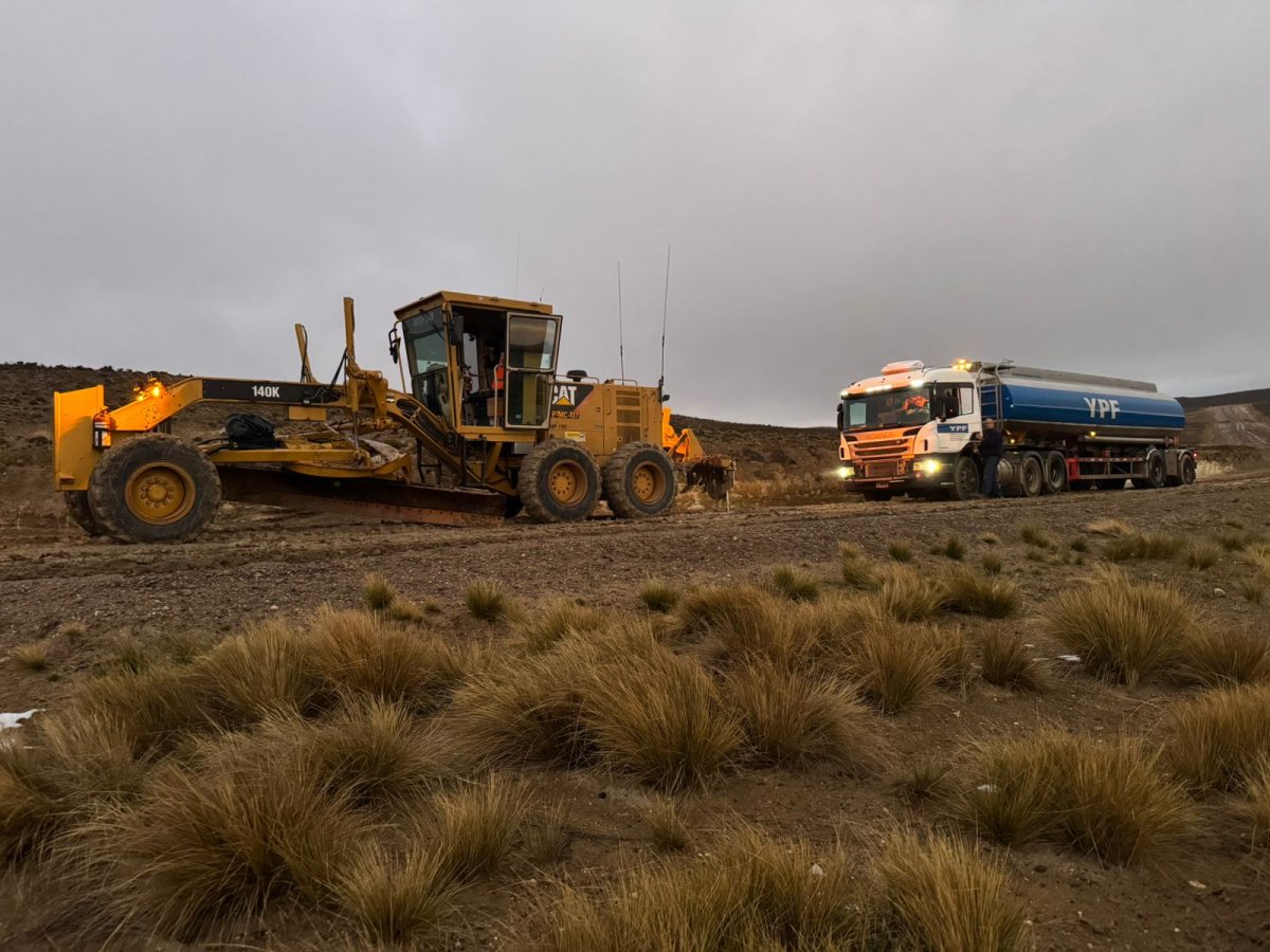 Vialidad Provincial asistió a transportistas en las rutas 281 y 47 por las condiciones climáticas