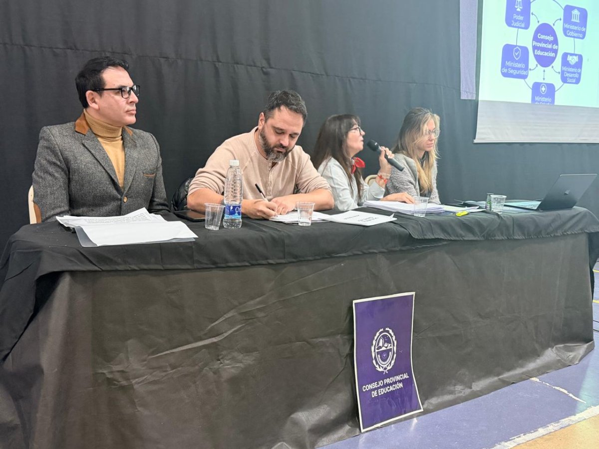 Multitudinaria convocatoria en la Tercera Jornada de Formación Docente sobre Prevención e Intervención frente al Bullying