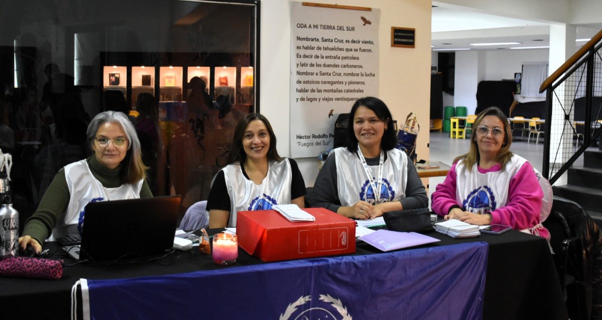 Exitosa jornada de vacunación e iniciativas artísticas en Río Gallegos