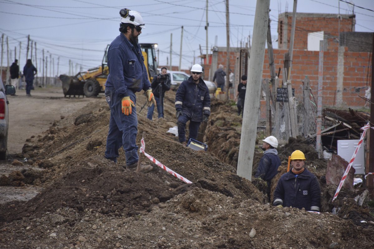 Distrigas amplía la red de gas que beneficiará a más de 120 familias de Río Gallegos