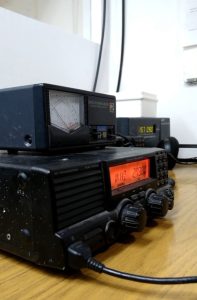 Vialidad Provincial realizó trabajos de instalación de dipolos HF en el sistema de comunicaciones