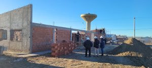 Plan de infraestructura en Santa Cruz: IDUV prioriza servicios básicos, viviendas y gimnasios locales