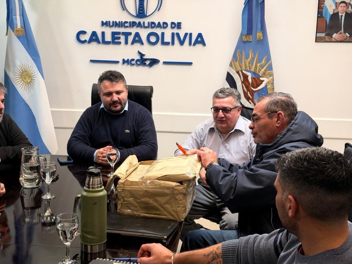 Plan de infraestructura en Santa Cruz: IDUV prioriza servicios básicos, viviendas y gimnasios locales
