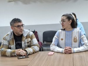 El Gobierno de Santa Cruz entregó certificaciones de la capacitación en Lengua de Señas a los agentes de la administración pública