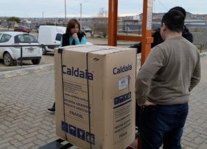 Educación avanza en una obra clave en el sistema de calefacción en el edificio que comparten la EPP N° 88 y el CPES N° 42