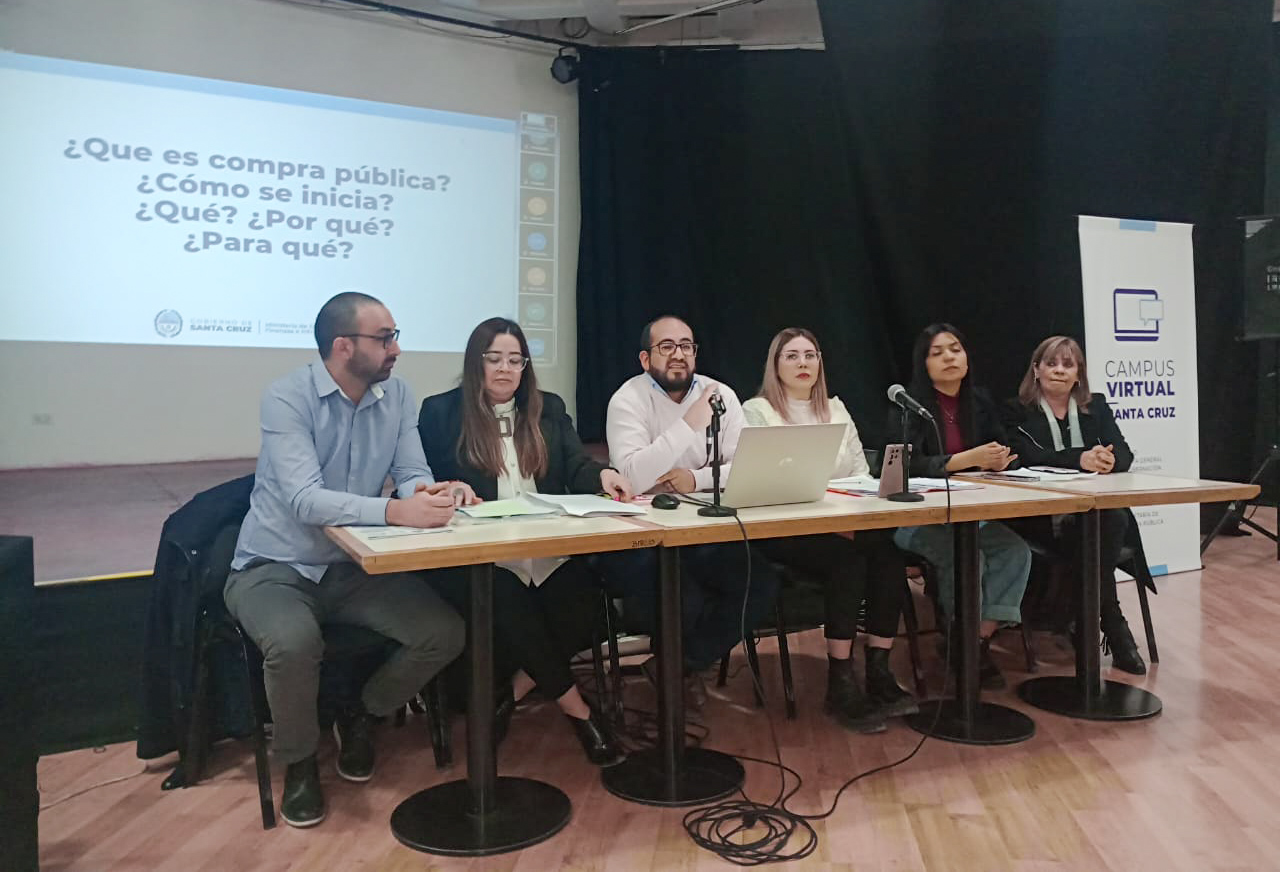 La Subsecretaría de Compras y Contrataciones llevó a cabo la primera jornada presencial de capacitación técnico-administrativa
