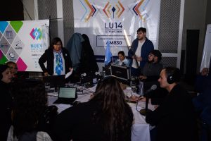 Santa Cruz celebra la Independencia con música, danza y tradición en la Velada “Sentir la Patria”