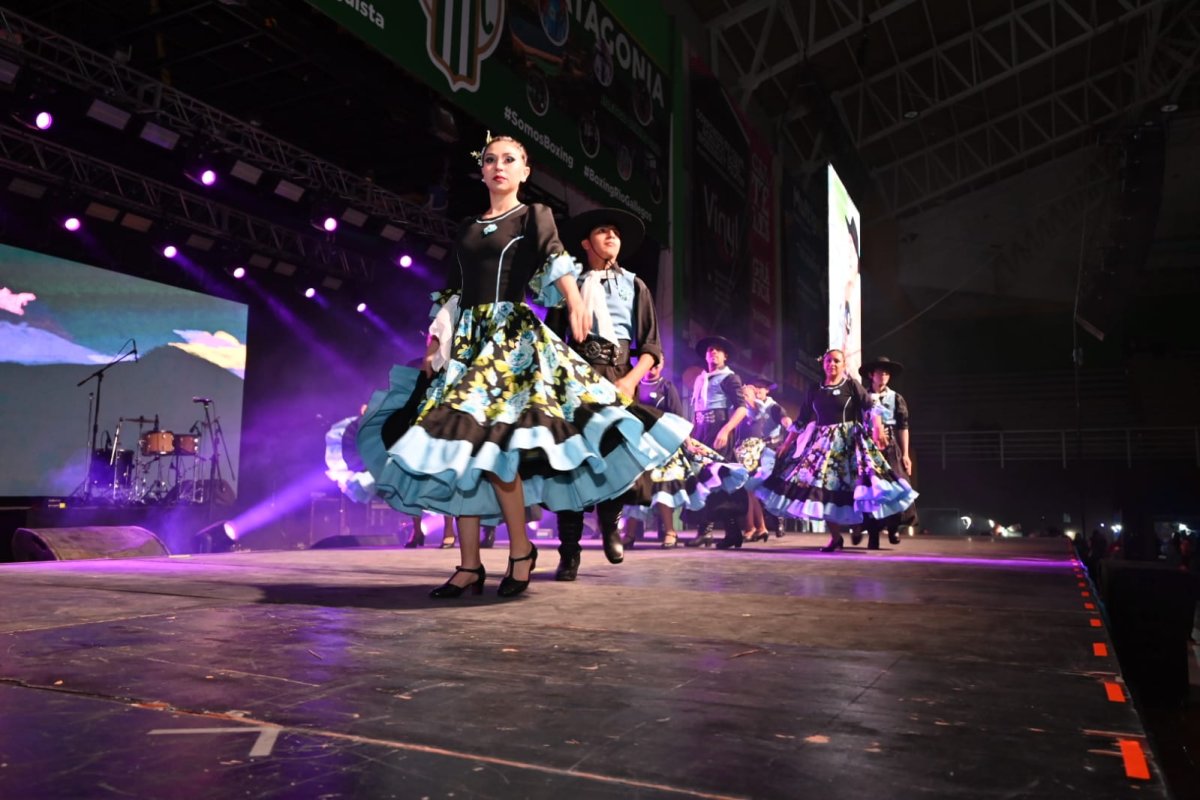 Santa Cruz celebra la Independencia con m&uacute;sica, danza y tradici&oacute;n en la Velada &ldquo;Sentir la Patria&rdquo;