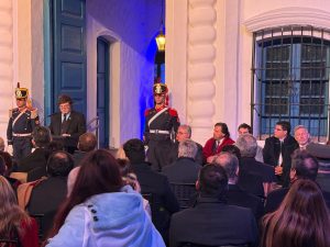 Claudio Vidal participó en la vigilia por el Día de la Independencia junto al presidente Javier Milei 