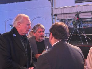 Claudio Vidal participó en la vigilia por el Día de la Independencia junto al presidente Javier Milei 