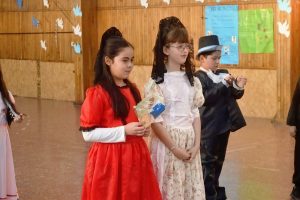 La Escuela Primaria N°19 celebró con un gran acto el Día de la Independencia