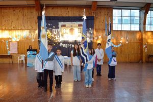 La Escuela Primaria N°19 celebró con un gran acto el Día de la Independencia