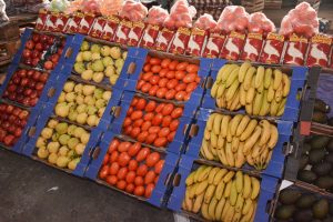 Los vecinos coparon el Mercado Concentrador Patagónico y celebraron los precios minoristas