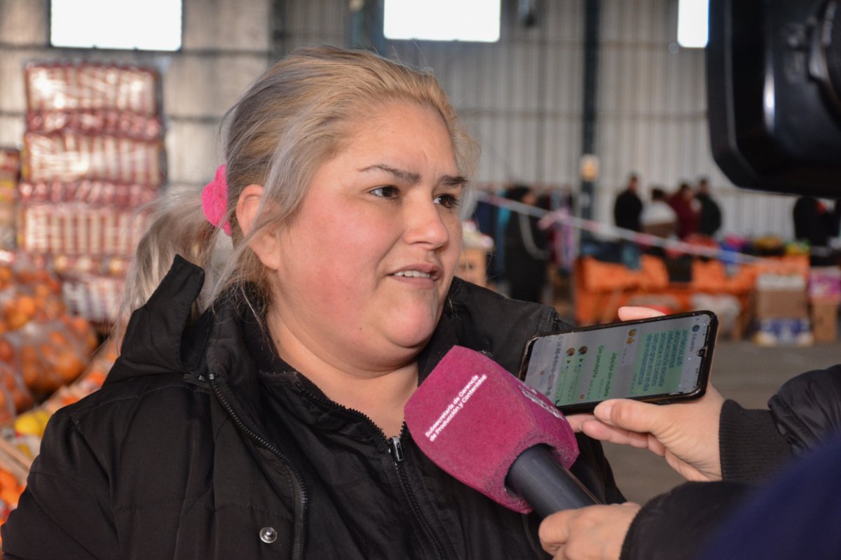 Los vecinos coparon el Mercado Concentrador Patagónico y celebraron los precios minoristas