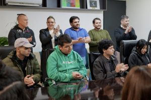 Firmaron un convenio para impulsar pasantías laborales de estudiantes de Caleta Olivia
