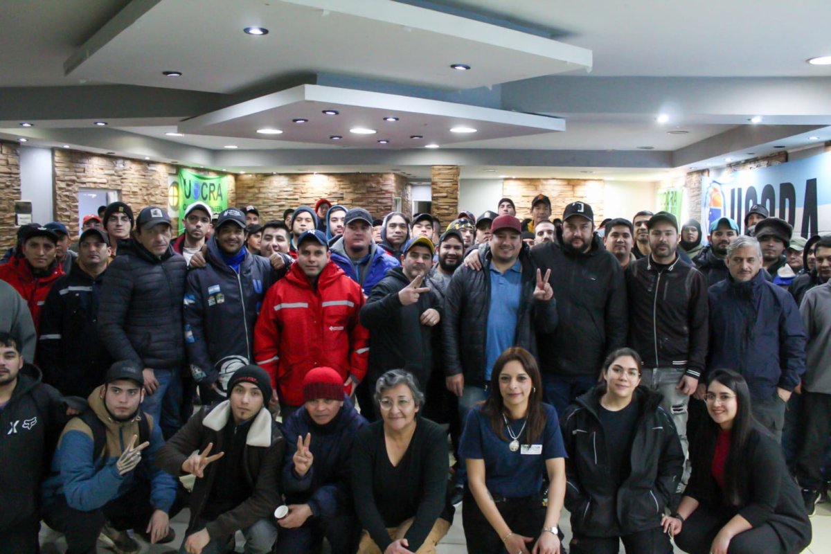 El Ministerio de Trabajo capacitó a trabajadores de la UOCRA en prevención y seguridad para tareas en altura